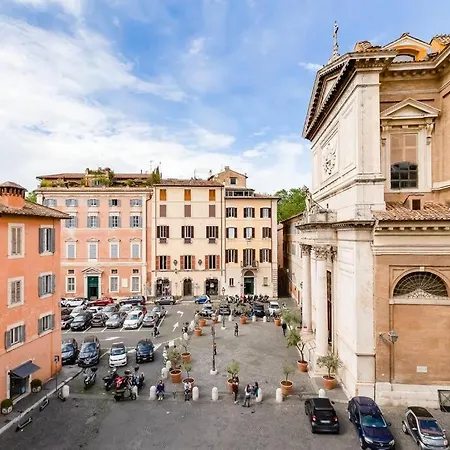 Appartement Luminous Few Steps From Piazza Navona